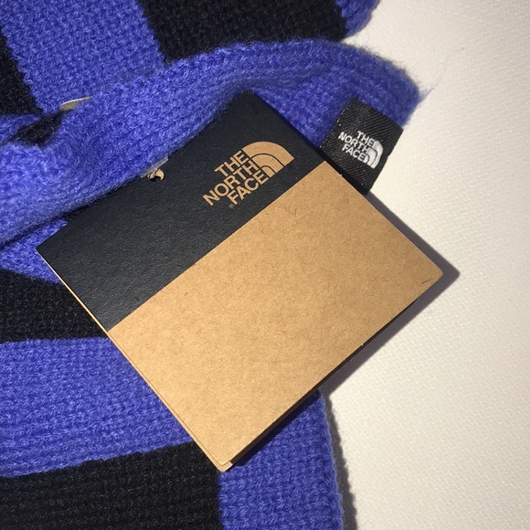 The North Face logo reversible scarf - Picture 8 of 13